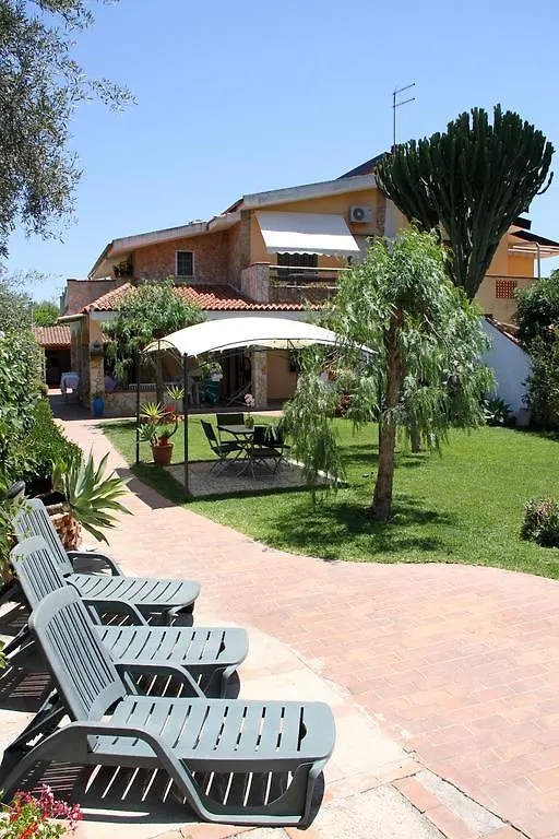 Sweet Home & Apartments Fontane Bianche Italy