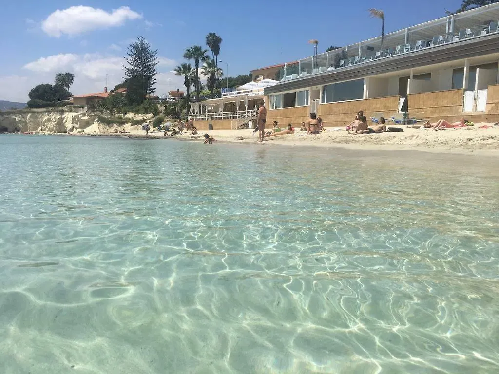 Sweet Home & Apartments Fontane Bianche