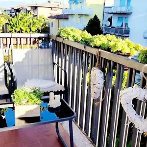 https://appartamento-vicino-al-centro-adigeo-e-fiera.hotelinveneto.com