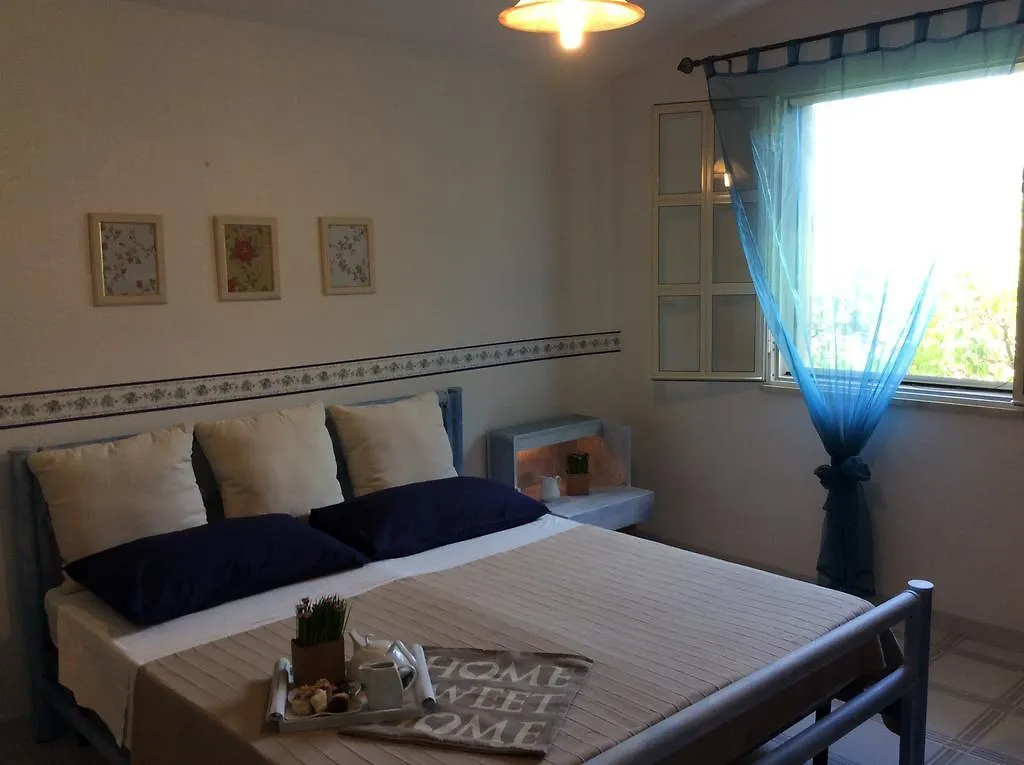 Sweet Home & Apartments Fontane Bianche